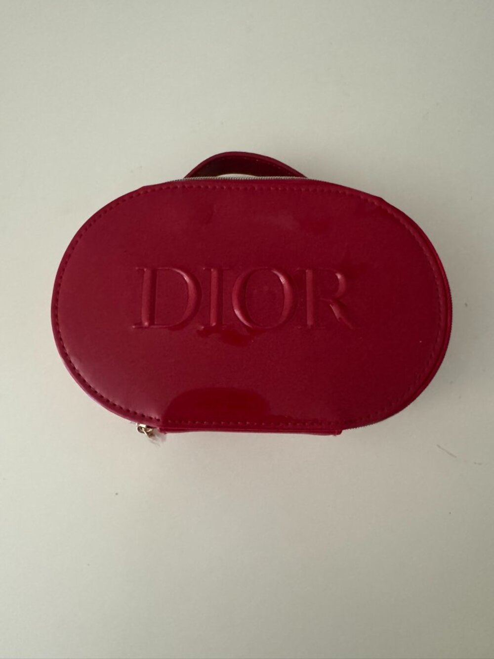 Dior red patent pouch - Picture 3 of 7